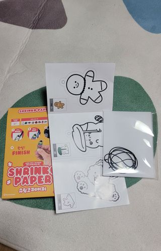 워터멜론컴퍼니 슈링코 페이퍼 3개 Set / 슈링클스 호환 종이 키링 만들기 미술놀이 재료 키트 — 5점을 준 리뷰어가 2022년 11월 올린 사용 사진