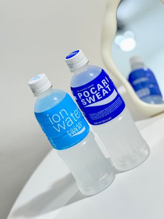 [동아오츠카] 포카리스웨트  500ml PET + 이온워터 500ml PET — 5점을 준 리뷰어가 2025년 7월 올린 사용 사진