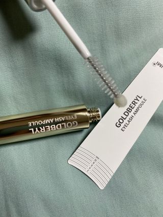 피부미 골드베릴 아이래쉬 앰플 10ml — 5점을 준 리뷰어가 2021년 9월 올린 사용 사진