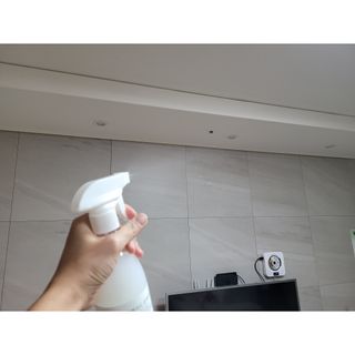 [엠메이데이] 그린티 피톤치드 감쪽같이 500ml + 손소독액 50ml — 5점을 준 리뷰어가 2021년 12월 올린 사용 사진