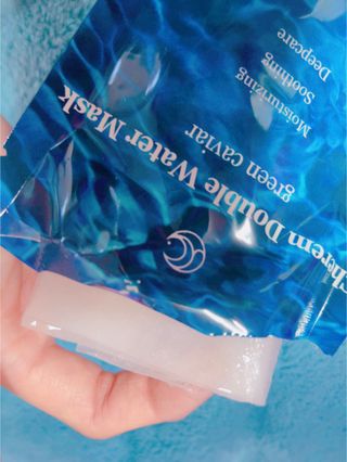 체르엠 그린 케비어 더블워터 마스크팩 5매입  2팩 — 4점을 준 리뷰어가 2021년 12월 올린 사용 사진