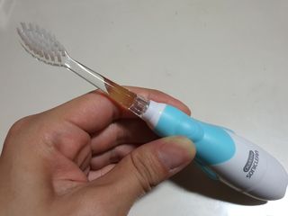 [오라덴스] 99.9 항균 칫솔모_키즈 진동칫솔 2,3단계 중 택 1 — 5점을 준 리뷰어가 2021년 7월 올린 사용 사진