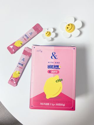 비타앤C 레몬맛, 망고맛 — 5점을 준 리뷰어가 2021년 6월 올린 사용 사진