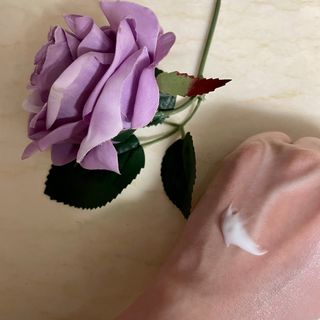 레츄얼 더 센트 바디로션 시크릿 파라다이스(500ml) — 5점을 준 리뷰어가 2022년 7월 올린 사용 사진