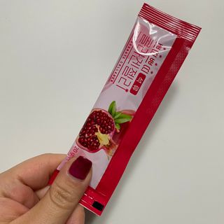 헬스업_쁘띠쁘띠석류콜라겐젤리_20g x 14포 — 5점을 준 리뷰어가 2021년 2월 올린 사용 사진