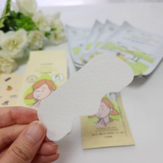 세뚜아(Cettua) 세뚜아 스티키 포어 패치 Cettua Sticky Pore Patch — 5점을 준 리뷰어가 2023년 6월 올린 사용 사진