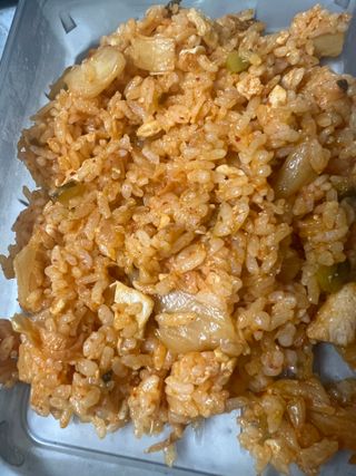 [푸딩팩토리] 요잇조잇 닭갈비 닭가슴살/김치 닭가슴살 곤약볶음밥 2종 (김치볶음밥 2개 닭갈비 볶음밥 1개) — 3.5점을 준 리뷰어가 2022년 8월 올린 사용 사진