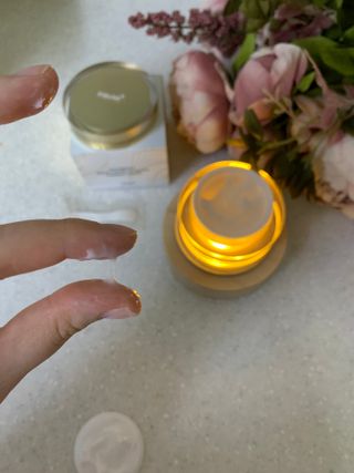 피부미 골드베릴 미라클페어 세레이징 퍼밍 크림 50ml — 5점을 준 리뷰어가 2021년 11월 올린 사용 사진