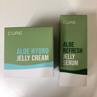 김정문알로에 큐어 큐어 알로에 리프레쉬 젤리 세럼, 큐어 알로에 하이드로 젤리 크림 — 5점을 준 리뷰어가 2021년 3월 올린 사용 사진