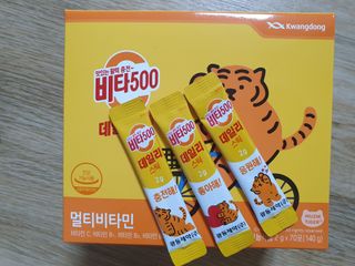 광동생활건강 [광동] 비타500데일리스틱  ★빼빼로데이★ 30포+70포+ 뚱랑이스티커+빼빼로+쇼핑백 — 5점을 준 리뷰어가 2022년 11월 올린 사용 사진