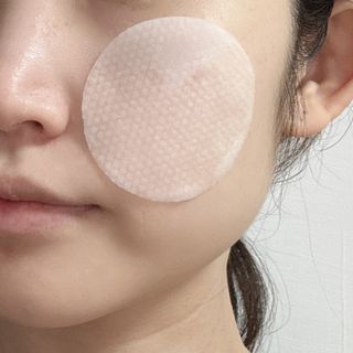 산다화 비타민씨 화이트닝 토너 패드 — 5점을 준 리뷰어가 2023년 5월 올린 사용 사진