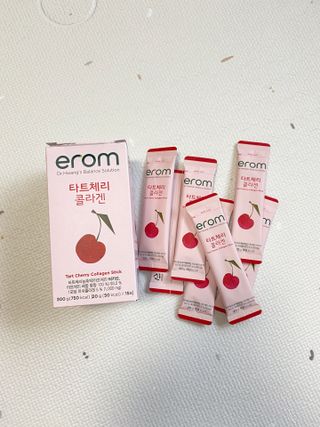 이롬 erom 타트체리 콜라겐 — 4점을 준 리뷰어가 2021년 4월 올린 사용 사진