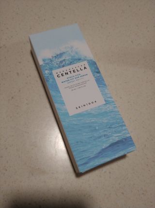 [스킨1004] 마다가스카르 센텔라 히알루-시카 워터핏 선세럼 50ml — 5점을 준 리뷰어가 2024년 5월 올린 사용 사진