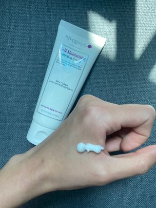 셀프 모이스처라이징 프로텍션 크림 셀프 모이스처라이징 프로텍션크림 — 5점을 준 리뷰어가 2022년 4월 올린 사용 사진