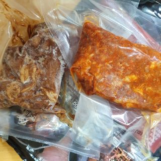 [앤더미트] 더 불맛 북성로 연탄불고기 반반 세트(간장맛 150g,매콤한 맛 150g) — 4.5점을 준 리뷰어가 2022년 4월 올린 사용 사진