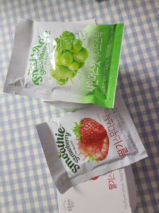 [복음자리] 바리스타 패키지 2종 랜덤발송 (딸기스무디 스틱+샤인머스캣에이드 or 망고스무디+자몽에이드) — 4.5점을 준 리뷰어가 2022년 6월 올린 사용 사진