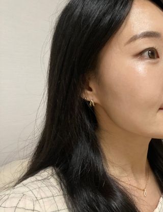MF[스킨1004] 마다가스카르 센텔라 히알루-시카 워터핏 선세럼 50ml — 4.5점을 준 리뷰어가 2024년 5월 올린 사용 사진
