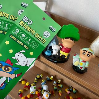 [숨그림]  덴탈마스크 짱구 우리아이 그리고 내가 쓰는 믿을수있는 케릭터 마스크  16종 — 5점을 준 리뷰어가 2021년 10월 올린 사용 사진