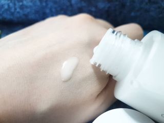 플레라디 에델바이스 오일 밸런싱 토너 — 5점을 준 리뷰어가 2021년 4월 올린 사용 사진