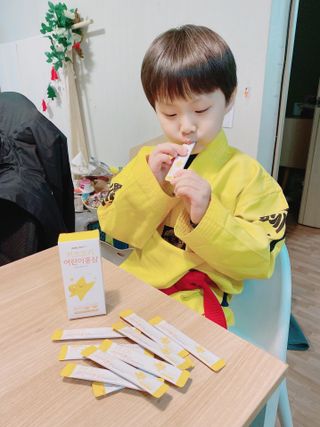 [이뮤니티플러스]우리아이 면역오키, 건강오키 _ 키즈오키 어린이홍삼 10포 1box — 4.5점을 준 리뷰어가 2022년 2월 올린 사용 사진
