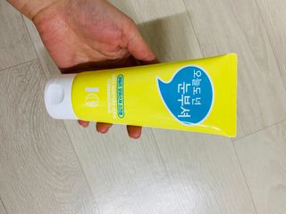 IO 아이오 오늘도 넌 눈부셔 - 데일리 스크럽 클렌징폼 — 5점을 준 리뷰어가 2021년 2월 올린 사용 사진