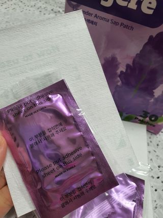 [레제르] 아로마 수액패치 발패치 30매입 -라벤더향/유칼립투스향/대나무향 — 5점을 준 리뷰어가 2022년 10월 올린 사용 사진