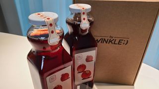 [바이윙클] 페르시아 유기농 석류 착즙주스 750ml 2병 + 선물박스 세트 — 5점을 준 리뷰어가 2022년 3월 올린 사용 사진