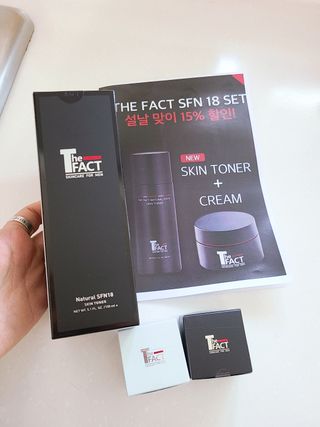 The Fact [5 IN 1] 더 팩트 내추럴 에스에프엔 에이틴 스킨토너 — 5점을 준 리뷰어가 2021년 2월 올린 사용 사진