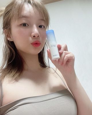 아이레시피 워터리터치 에센스 선 밤 [SPF50+/PA++++] — 3.5점을 준 리뷰어가 2023년 6월 올린 사용 사진