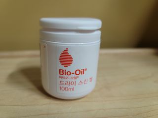 바이오오일 [바이오-오일] 드라이 스킨 젤 100ml — 5점을 준 리뷰어가 2021년 6월 올린 사용 사진