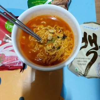 [풀무원] 자연은맛있다 정면, 백면, 홍면  세트 — 5점을 준 리뷰어가 2021년 4월 올린 사용 사진