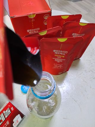 클린24시간 레드박스 1BOX(5포) + 전용보틀(500ml) — 5점을 준 리뷰어가 2024년 3월 올린 사용 사진