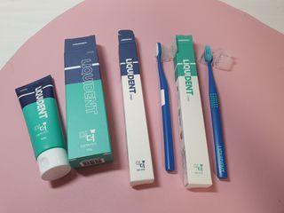 리퀴덴트 오랄케어 온가족용 리퀴덴트 더더 오랄케어 무불소 치약 + 임상시험완료 이중 미세 엠보싱 칫솔 올데이세트 — 5점을 준 리뷰어가 2021년 1월 올린 사용 사진