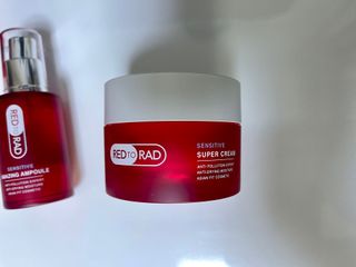 레드투래드 센서티브 슈퍼 크림 50ml — 5점을 준 리뷰어가 2021년 11월 올린 사용 사진