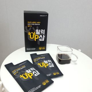 [이뮤니티플러스] 최고급녹용과 국내산 6년근 홍삼으로 활력업!!_ 활력UP삼 30포 1box — 5점을 준 리뷰어가 2022년 5월 올린 사용 사진