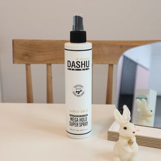 다슈코리아 다슈 포 맨 프리미엄 메가 홀드 슈퍼 스프레이 250ml — 5점을 준 리뷰어가 2021년 7월 올린 사용 사진