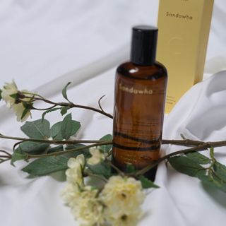 스킨큐어 산다화 비타민c 화이트닝 토너 150ml — 5점을 준 리뷰어가 2021년 12월 올린 사용 사진