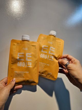 [덜다] 든든 식물성 단백질 쉐이크 40g X 7입 (곡물/딸기) — 4점을 준 리뷰어가 2023년 7월 올린 사용 사진