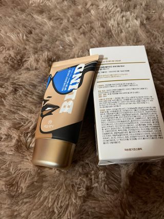 약손명가코스메틱 에오스보떼 블라인드 비비크림 50ml — 5점을 준 리뷰어가 2021년 9월 올린 사용 사진