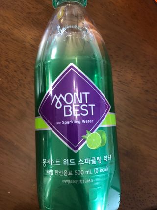 몽베스트 Montbest with Sparkling water Lime20병 — 5점을 준 리뷰어가 2022년 7월 올린 사용 사진