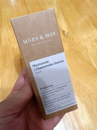 마리엔메이 히알루로닉스 세럼 ,나이아신아마이드 모과 세럼, 마린콜라겐 세럼, 청귤 흰목이버섯 추출물 세럼 — 5점을 준 리뷰어가 2021년 11월 올린 사용 사진