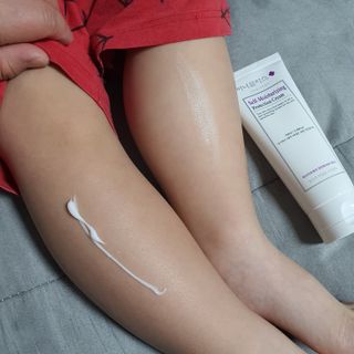 셀프 모이스처라이징 프로텍션 크림 셀프 모이스처라이징 프로텍션크림 — 5점을 준 리뷰어가 2022년 4월 올린 사용 사진