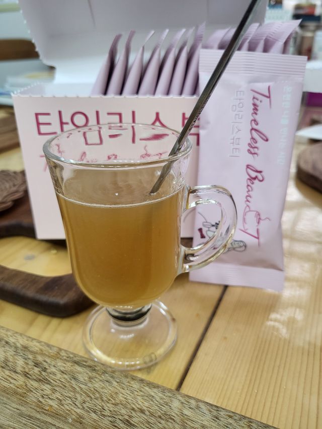 [리노브] 타임리스뷰티 20가지 식물 추출물 1BOX(14포) 리뷰 사진