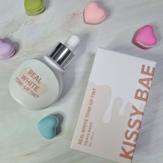 KISSY BAE 키시베이 키시베이 리얼화이트 톤업틴트 — 5점을 준 리뷰어가 2021년 8월 올린 사용 사진
