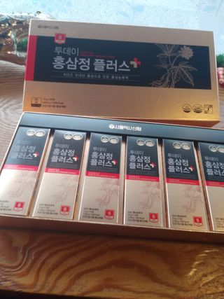 서울약사신협_투데이홍삼정플러스스틱_10g x 60포 — 5점을 준 리뷰어가 2021년 6월 올린 사용 사진