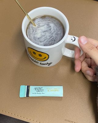 몽베스트 위드더 블랜딩 하우스 _ 얼그레이 블랙티 — 5점을 준 리뷰어가 2023년 1월 올린 사용 사진