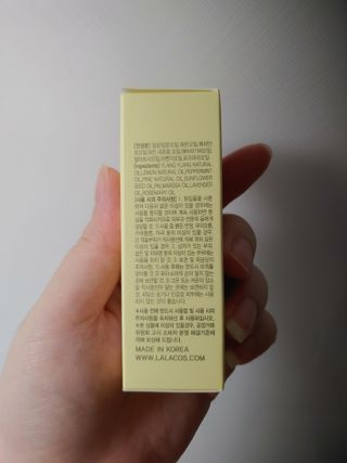 라라로즈데이 시즌2 천연 아로마오일 Y존 케어 속옷향수 이너퍼퓸 5ml  여성의 자존감을 UP시키자 — 4점을 준 리뷰어가 2021년 9월 올린 사용 사진