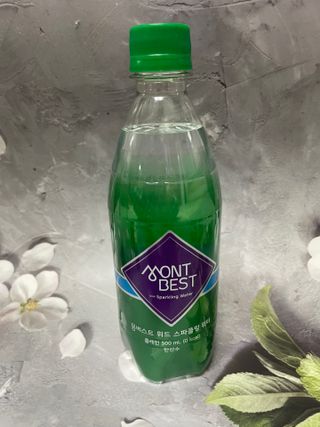 몽베스트 Montbest with Sparkling water Plain 20병 — 5점을 준 리뷰어가 2022년 11월 올린 사용 사진