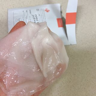 쿠피 피디알엔 연어 더마 페이셜 마스크 — 5점을 준 리뷰어가 2022년 1월 올린 사용 사진