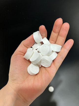 [올가드] 무방부제 대용량 코인티슈 500개입 + 휴대용케이스 1개 — 5점을 준 리뷰어가 2022년 12월 올린 사용 사진